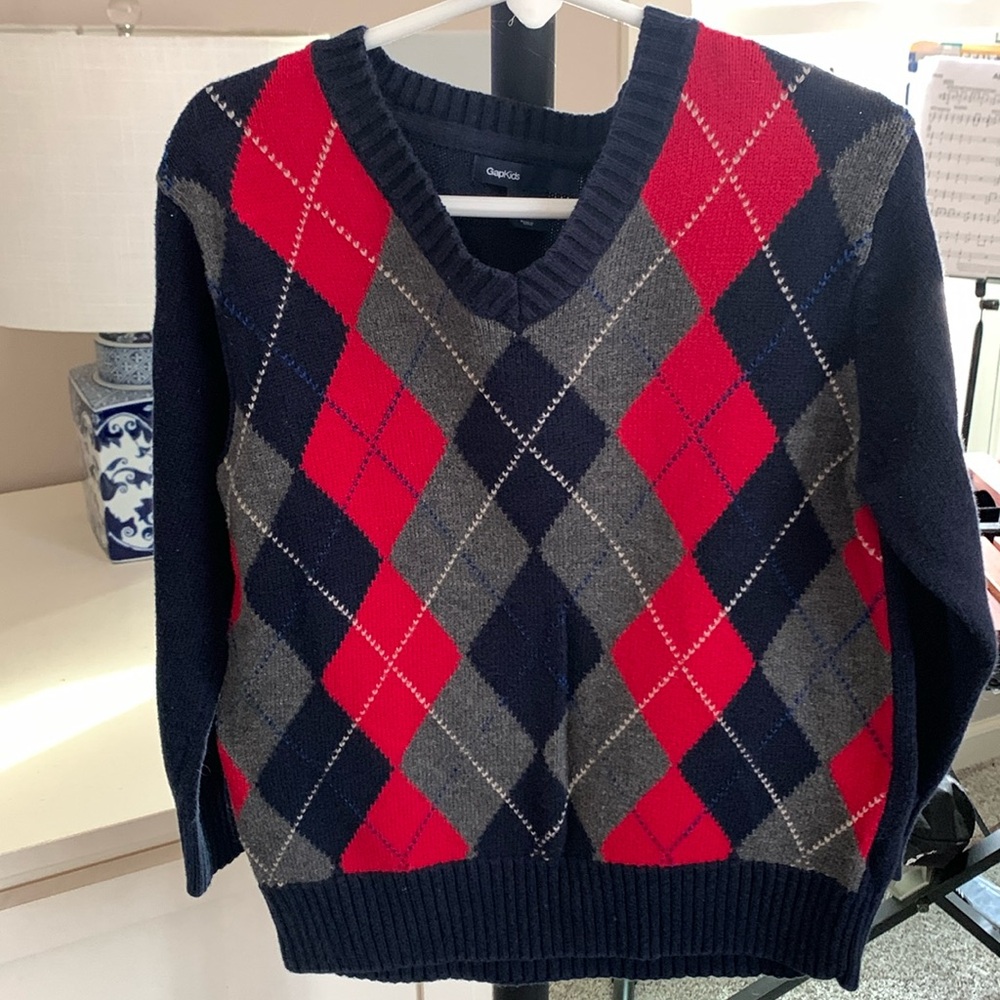 GapKids boys v-neck argyle sweater XS